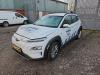 Hyundai Kona 64 kWh Sloopvoertuig (2020, Wit)