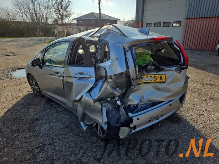 Honda Jazz 1.3 -i-VTEC 16V Sloopvoertuig (2017, Grijs)