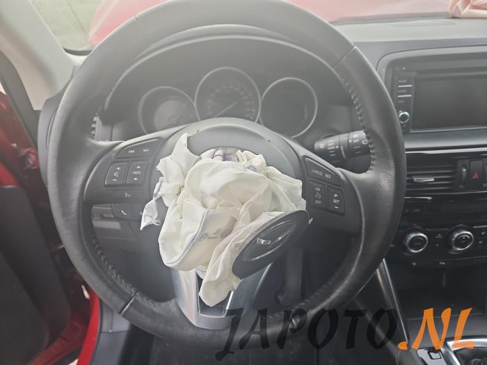 Mazda CX-5 I 2.2 Skyactiv D 150 16V 4WD Sloopvoertuig (2014, Rood)