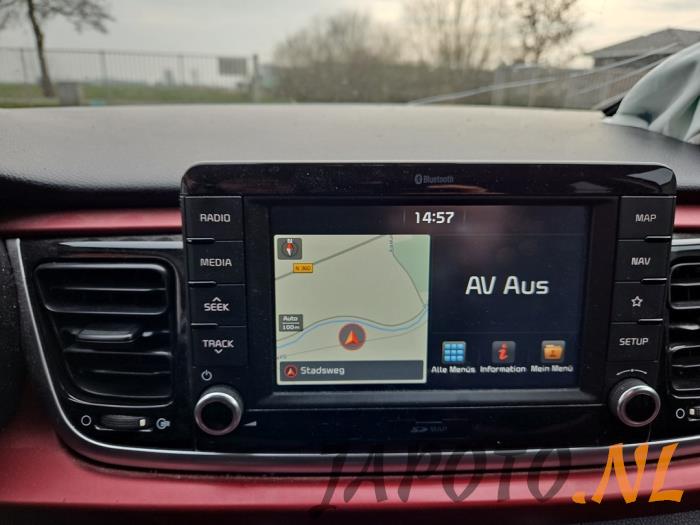 Kia Rio IV 1.0i T-GDi 120 12V Sloopvoertuig (2017, Metallic, Zwart)