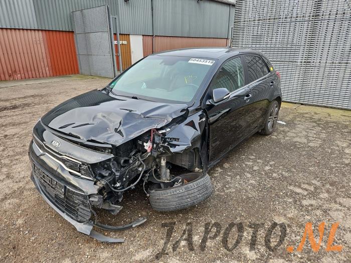 Kia Rio IV 1.0i T-GDi 120 12V Sloopvoertuig (2017, Metallic, Zwart)