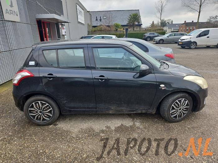 Suzuki Swift 1.2 16V Sloopvoertuig (2011, Zwart)