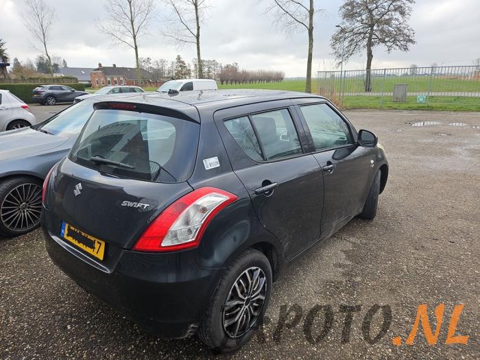 Suzuki Swift 1.2 16V Sloopvoertuig (2011, Zwart)