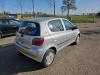 Toyota Yaris 1.3 16V VVT-i Sloopvoertuig (2001, Grijs)