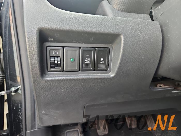 Suzuki Swift 1.2 16V Sloopvoertuig (2012, Zwart)