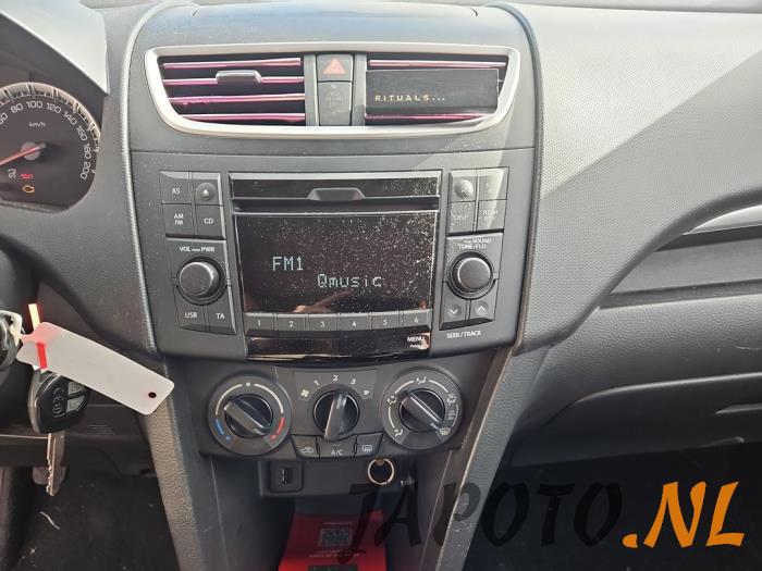 Suzuki Swift 1.2 16V Sloopvoertuig (2012, Zwart)