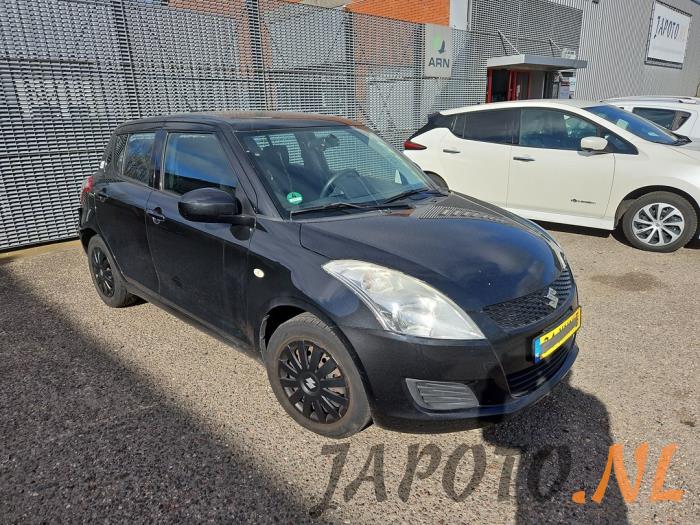 Suzuki Swift 1.2 16V Sloopvoertuig (2012, Zwart)