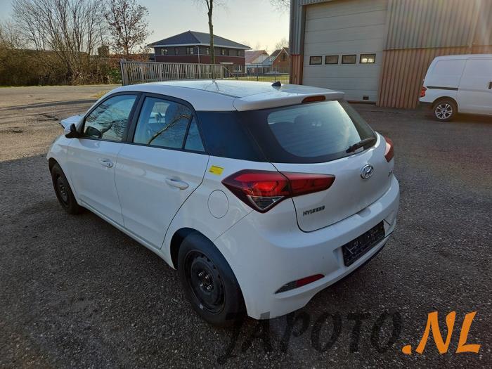 Hyundai i20 1.2i 16V Sloopvoertuig (2017, Wit)