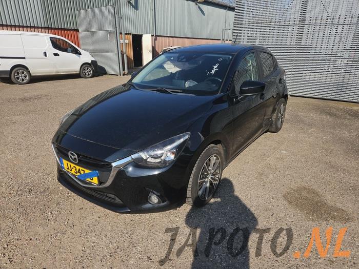 Mazda 2 1.5 SkyActiv-G 90 Sloopvoertuig (2016, Zwart)