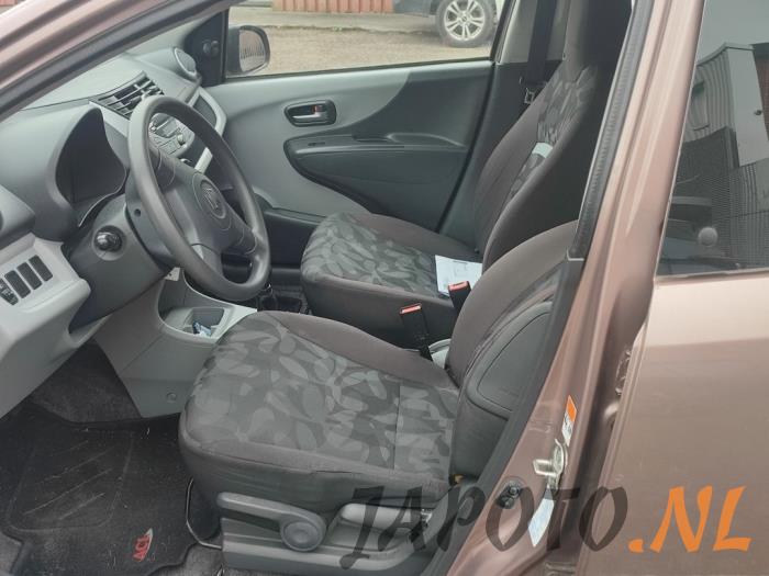 Suzuki Alto 1.0 12V Sloopvoertuig (2011, Bruin)