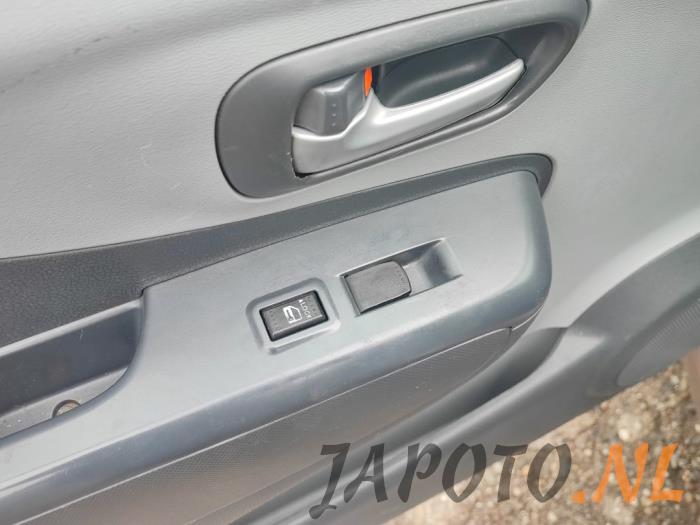 Suzuki Alto 1.0 12V Sloopvoertuig (2011, Bruin)