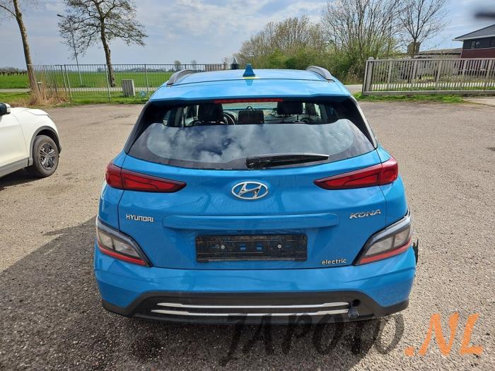 Hyundai Kona 39 kWh Sloopvoertuig (2021, Blauw)