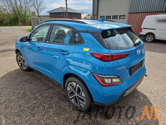 Hyundai Kona 39 kWh Sloopvoertuig (2021, Blauw)