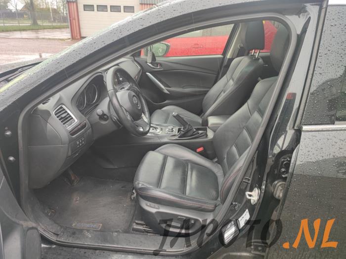 Mazda 6 SportBreak 2.2 SkyActiv-D 175 16V Sloopvoertuig (2014, Zwart)