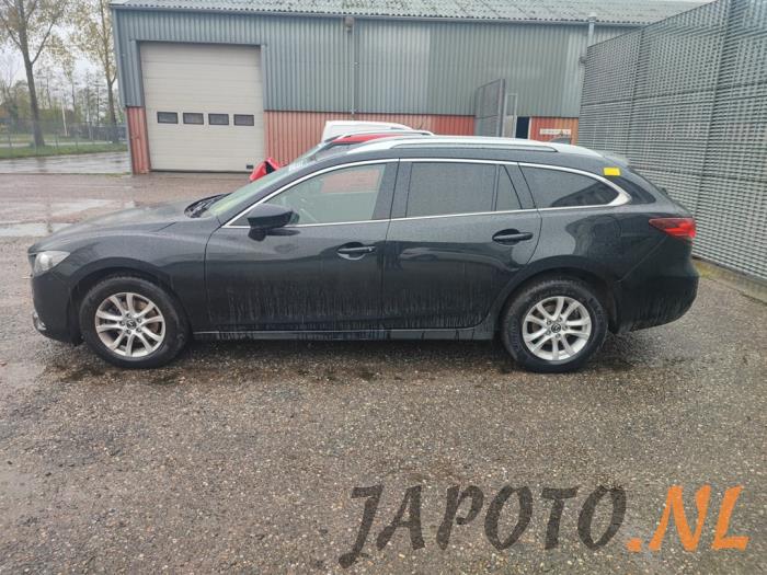 Mazda 6 SportBreak 2.2 SkyActiv-D 175 16V Sloopvoertuig (2014, Zwart)