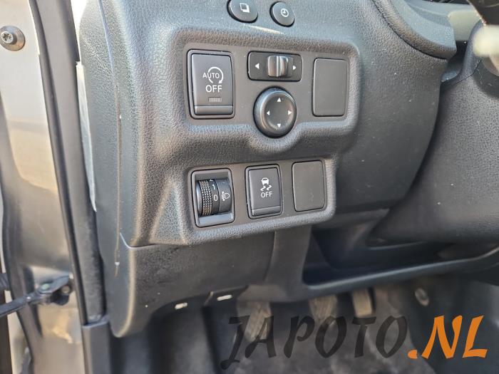 Nissan Note 1.2 68 Sloopvoertuig (2013, Grijs)