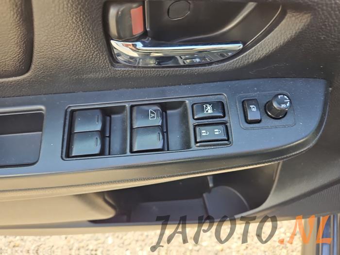 Subaru XV 1.6 AWD 16V Sloopvoertuig (2014, Grijs)