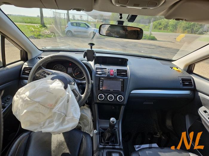 Subaru XV 1.6 AWD 16V Sloopvoertuig (2014, Grijs)