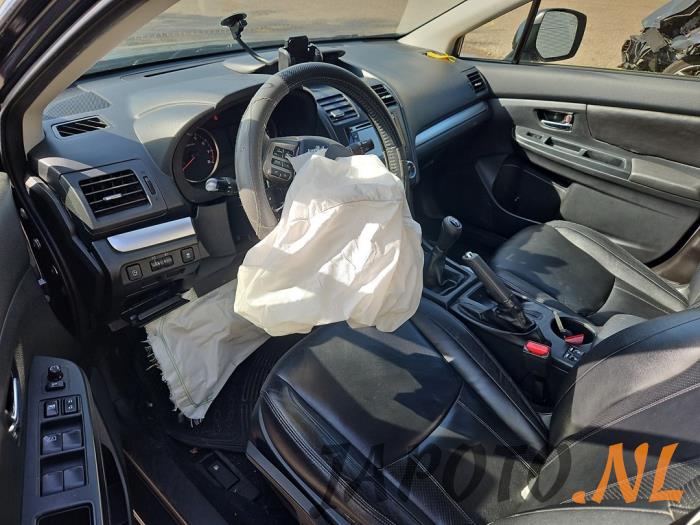 Subaru XV 1.6 AWD 16V Sloopvoertuig (2014, Grijs)