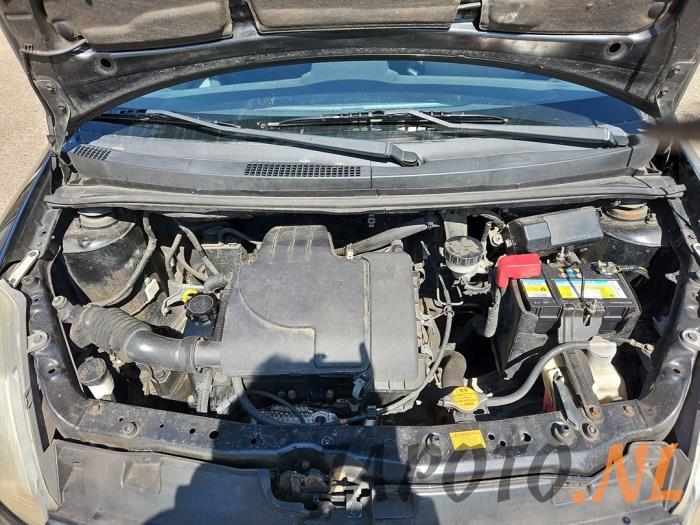 Daihatsu Sirion 2 1.0 12V DVVT Sloopvoertuig (2009, Zwart)