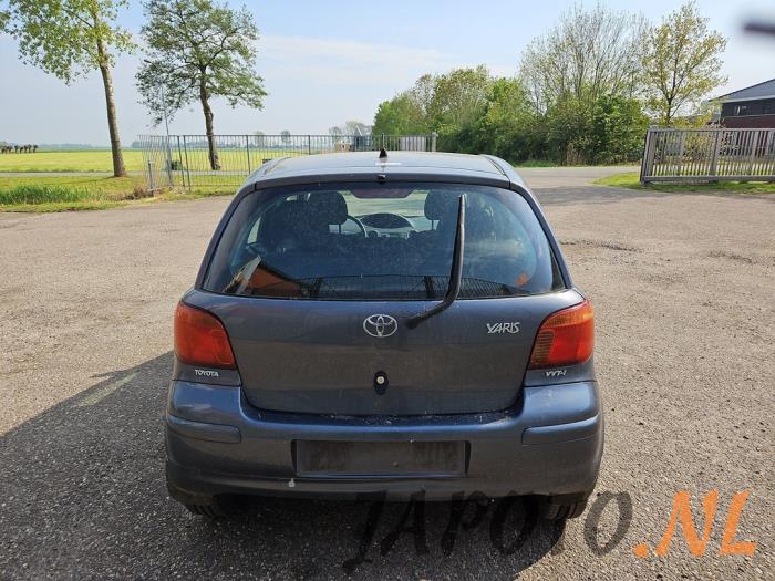 Toyota Yaris 1.0 16V VVT-i Sloopvoertuig (2005, Blauw)