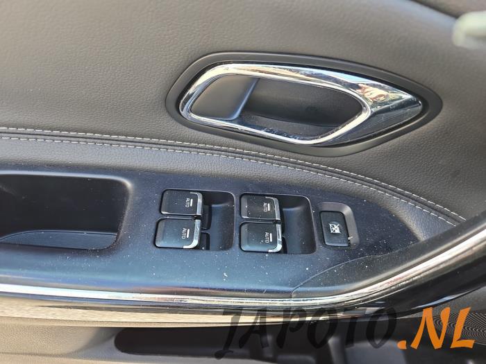 Kia Cee'd 1.0i T-GDi 12V 120 Sloopvoertuig (2018, Grijs)
