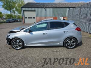 Kia Cee'd 1.0i T-GDi 12V 120 Sloopvoertuig (2018, Grijs)