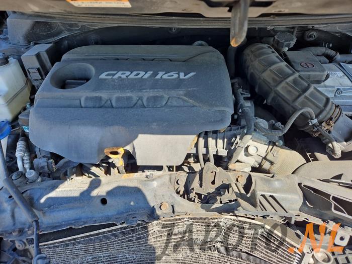 Kia Cee'd 1.6 CRDi 16V VGT Sloopvoertuig (2015, Metallic, Zwart)