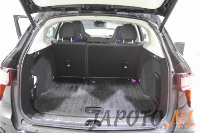 Lynk & Co 01 1.5 Sloopvoertuig (2021, Zwart)