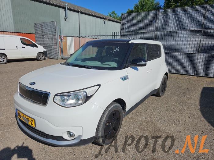 Kia Soul II EV Sloopvoertuig (2016, Wit)