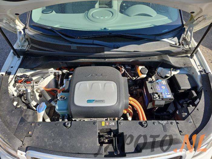 Kia Soul II EV Sloopvoertuig (2016, Wit)
