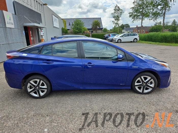 Toyota Prius 1.8 16V Hybrid Sloopvoertuig (2016, Blauw)