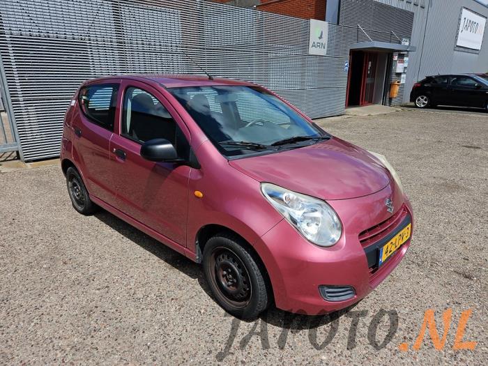 Suzuki Alto 1.0 12V Sloopvoertuig (2010, Roze)