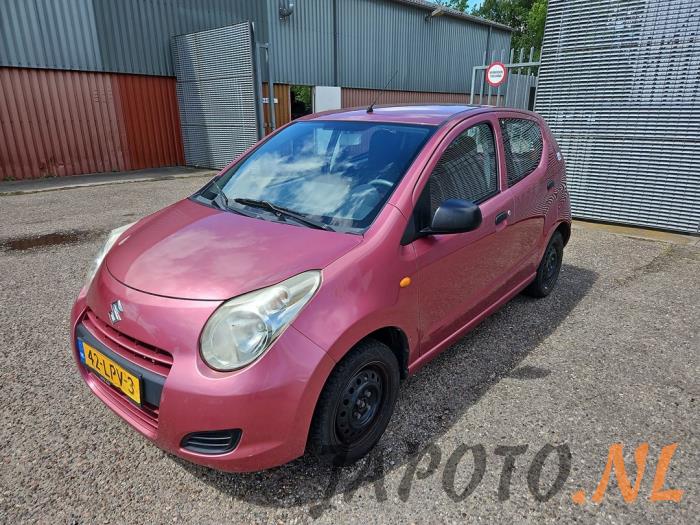 Suzuki Alto 1.0 12V Sloopvoertuig (2010, Roze)
