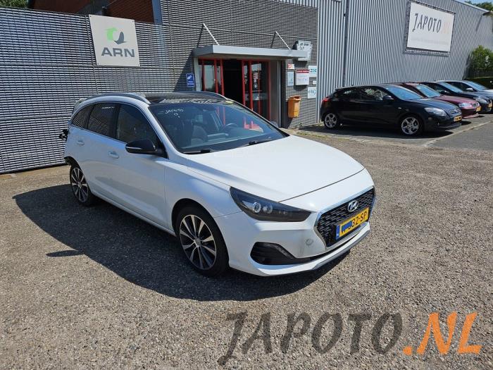 Hyundai i30 Wagon 1.4 T-GDI 16V Sloopvoertuig (2019, Wit)