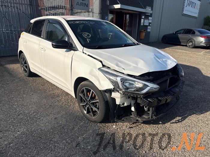 Hyundai i20 1.0 T-GDI 100 12V Sloopvoertuig (2020, Wit)