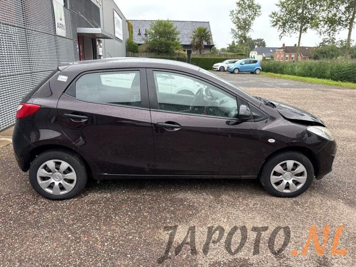 Mazda 2 1.3 16V S-VT Sloopvoertuig (2012, Bruin)