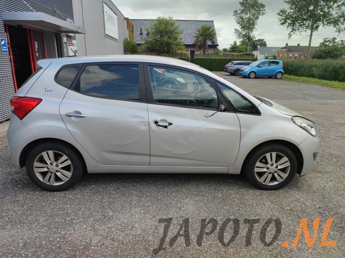 Hyundai iX20 1.6i 16V Sloopvoertuig (2011, Grijs)