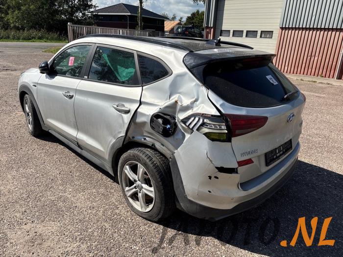 Hyundai Tucson 2.0 CRDi 16V Mild Hybrid 4WD Sloopvoertuig (2020)