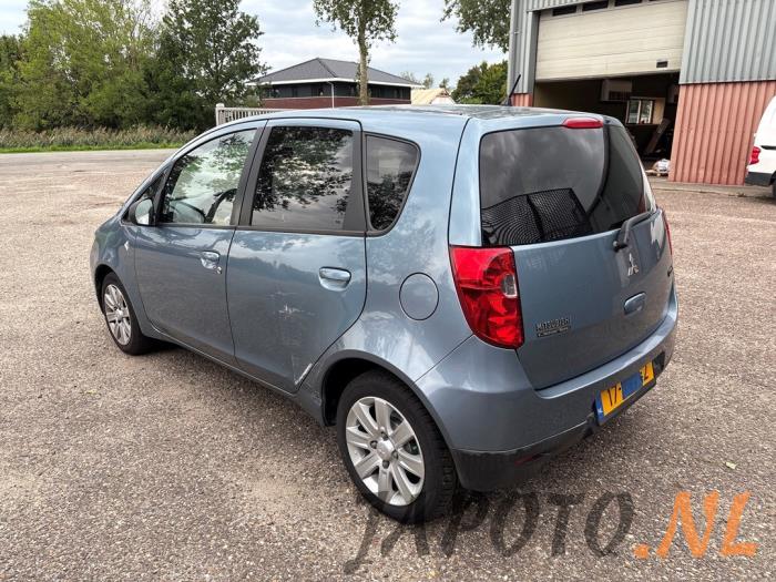 Mitsubishi Colt 1.3 16V Sloopvoertuig (2010, Blauw)