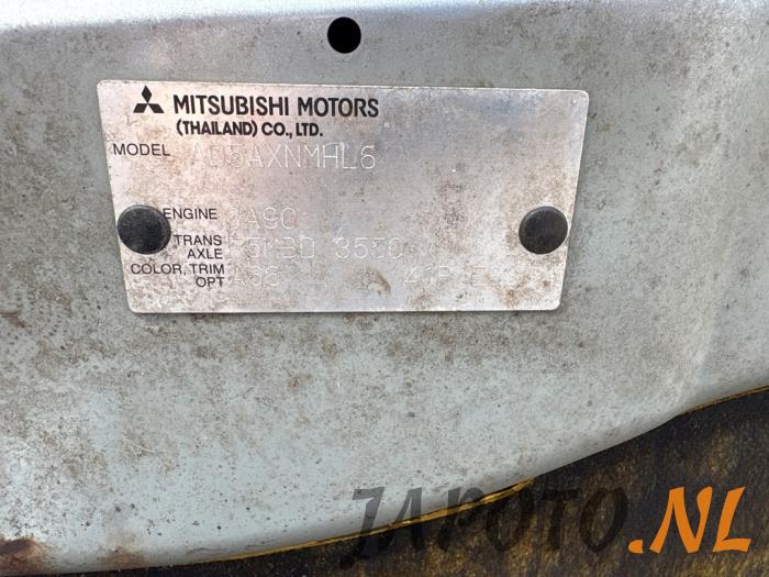 Mitsubishi Space Star 1.0 12V Sloopvoertuig (2014, Grijs)