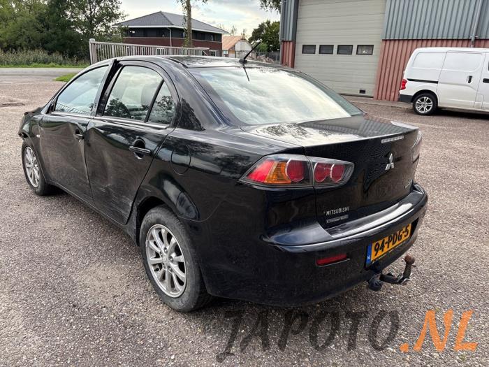 Mitsubishi Lancer Sports Sedan 1.6 MIVEC 16V Sloopvoertuig (2011, Zwart)