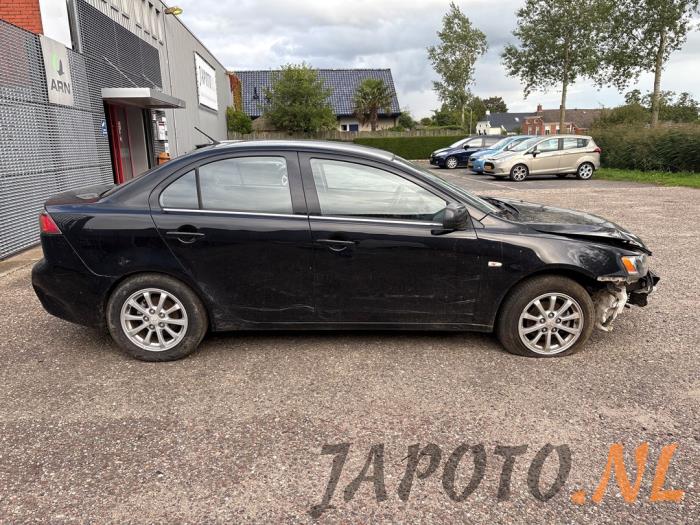 Mitsubishi Lancer Sports Sedan 1.6 MIVEC 16V Sloopvoertuig (2011, Zwart)