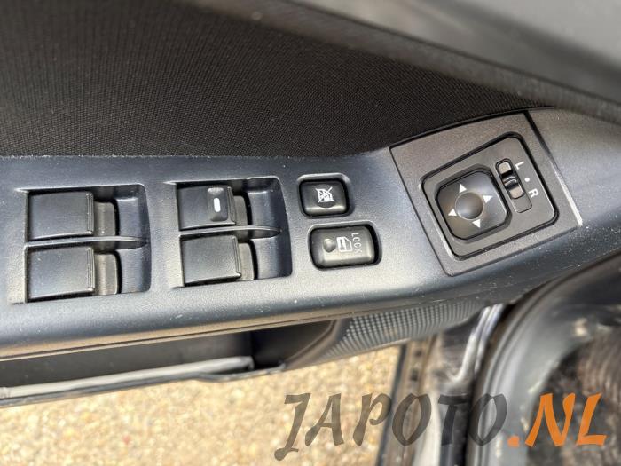 Mitsubishi Lancer Sports Sedan 1.6 MIVEC 16V Sloopvoertuig (2011, Zwart)