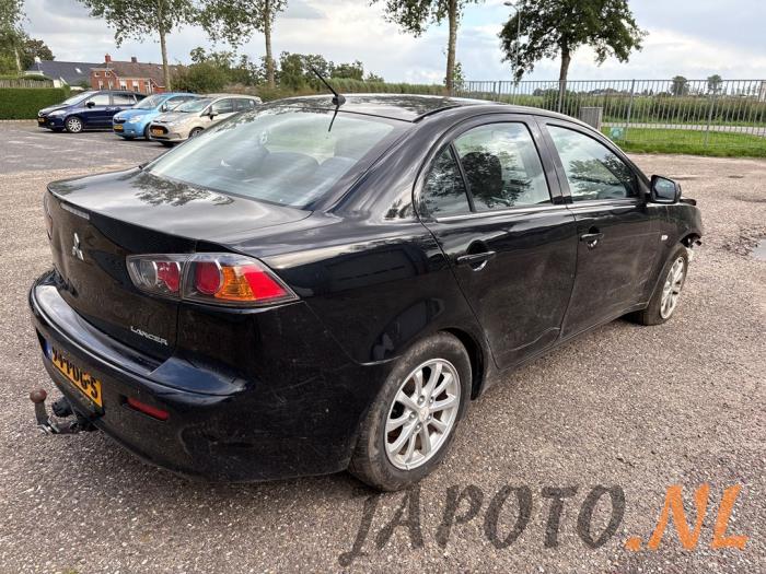 Mitsubishi Lancer Sports Sedan 1.6 MIVEC 16V Sloopvoertuig (2011, Zwart)