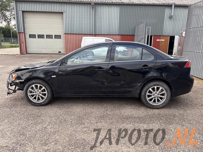 Mitsubishi Lancer Sports Sedan 1.6 MIVEC 16V Sloopvoertuig (2011, Zwart)