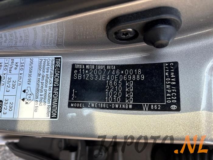 Toyota Auris Touring Sports 1.8 16V Hybrid Sloopvoertuig (2014, Bruin)