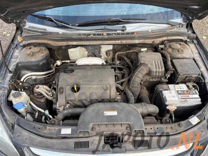 Hyundai i30 Crosswagon 1.6 CVVT 16V Sloopvoertuig (2011, Zwart)