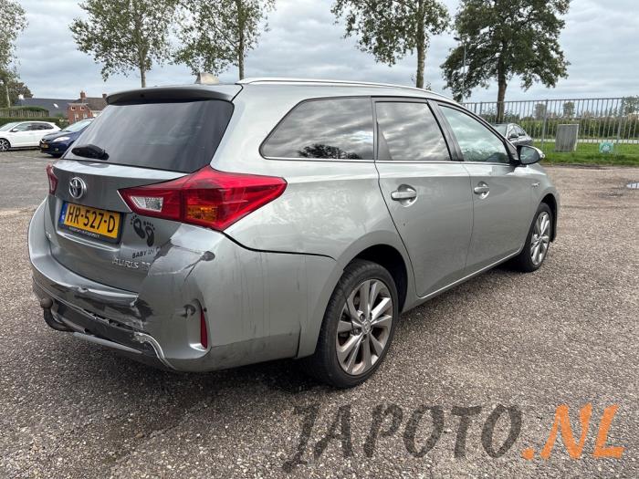 Toyota Auris Touring Sports 1.8 16V Hybrid Sloopvoertuig (2014, Grijs)