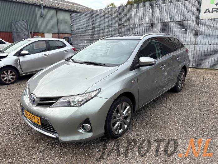 Toyota Auris Touring Sports 1.8 16V Hybrid Sloopvoertuig (2014, Grijs)
